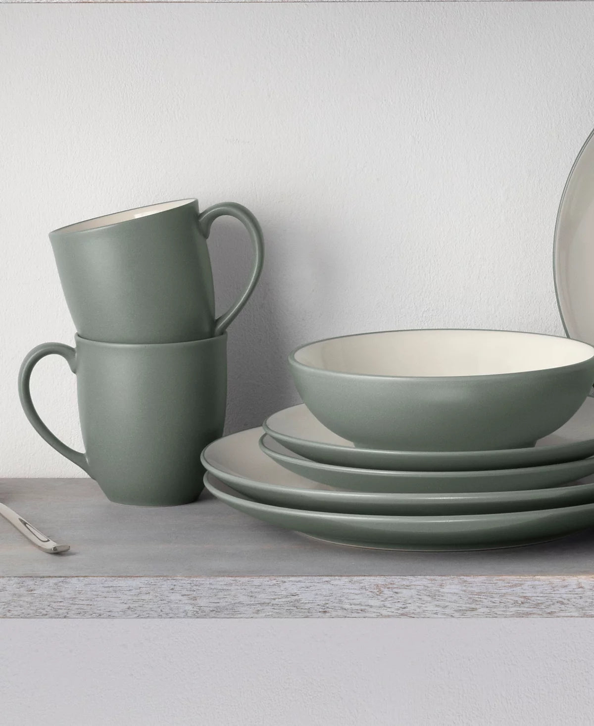 Aparelho de Jantar e Chá em Porcelana Clássico Ornato - 16 Peças