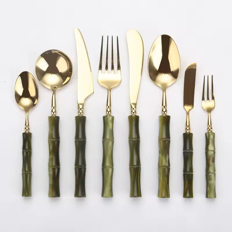 Jogo de Talheres em Inox Dourado com Bambu Verde - 18 Peças