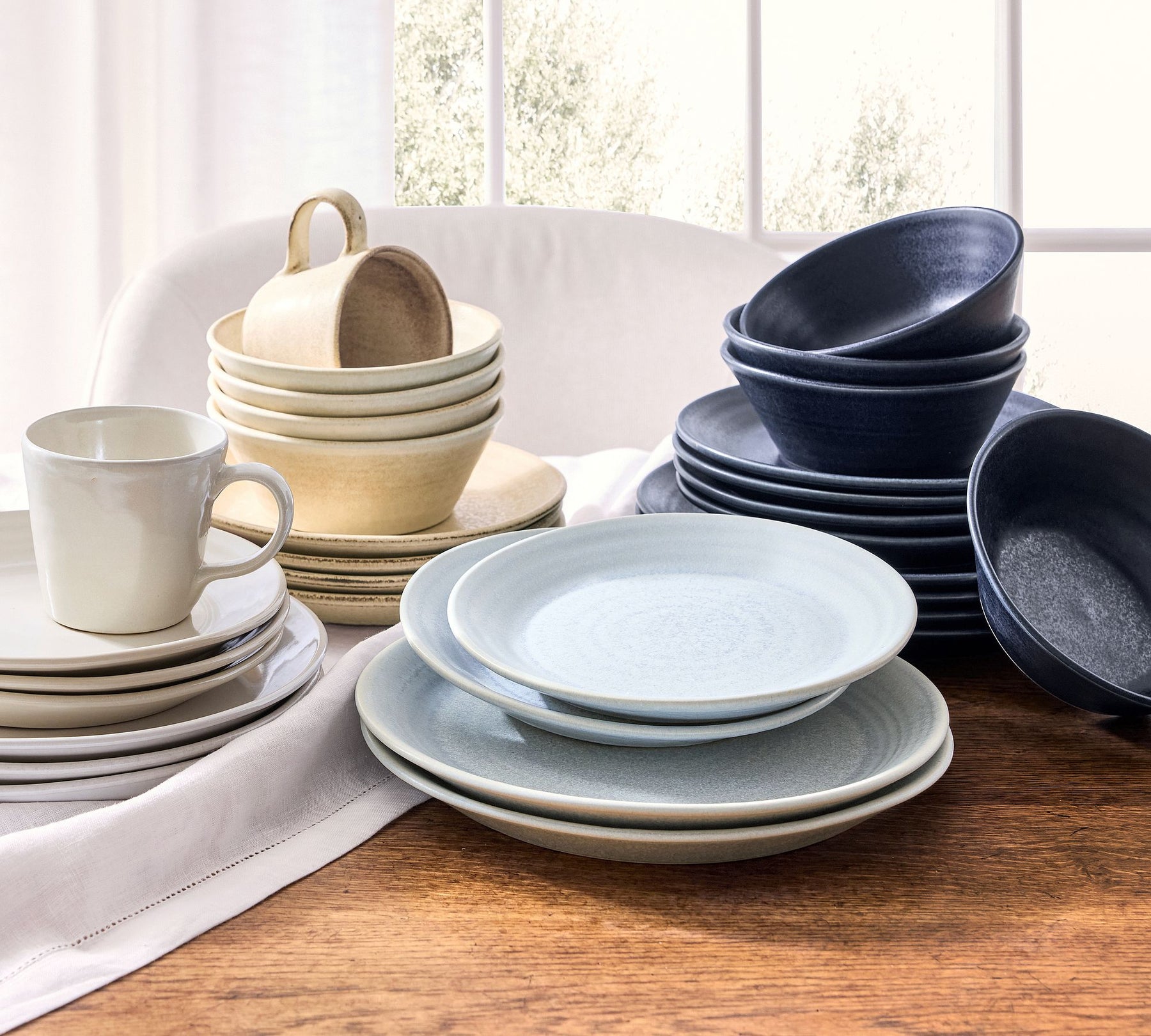 Aparelho de Jantar 25 Peças em Porcelana Minimalista – Hikari
