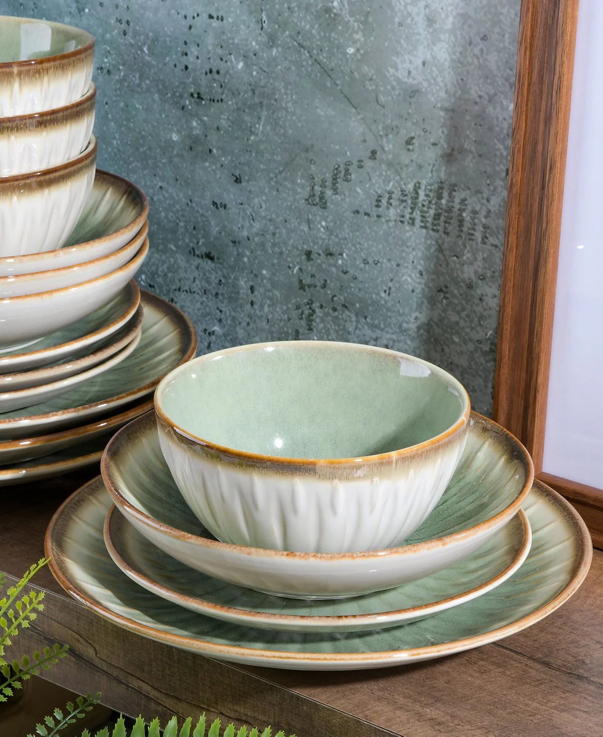 Aparelho de Jantar em Porcelana Contemporâneo Ayaka - 16 Peças