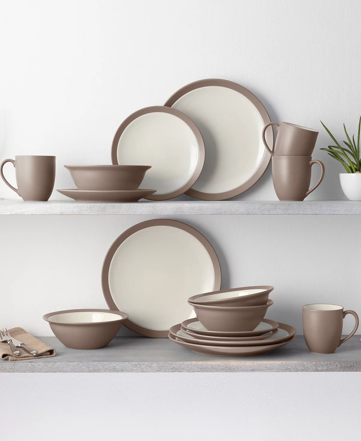 Aparelho de Jantar e Chá em Porcelana Clássico Drnato - 16 Peças